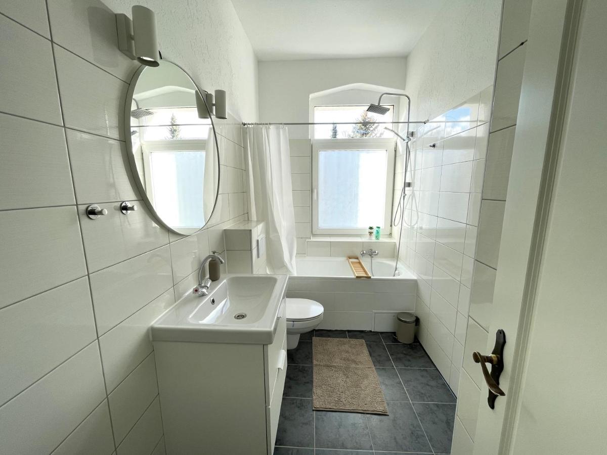 75Qm - 3 Rooms - Free Parking - Mallibase Apartments Hannover Exterior photo