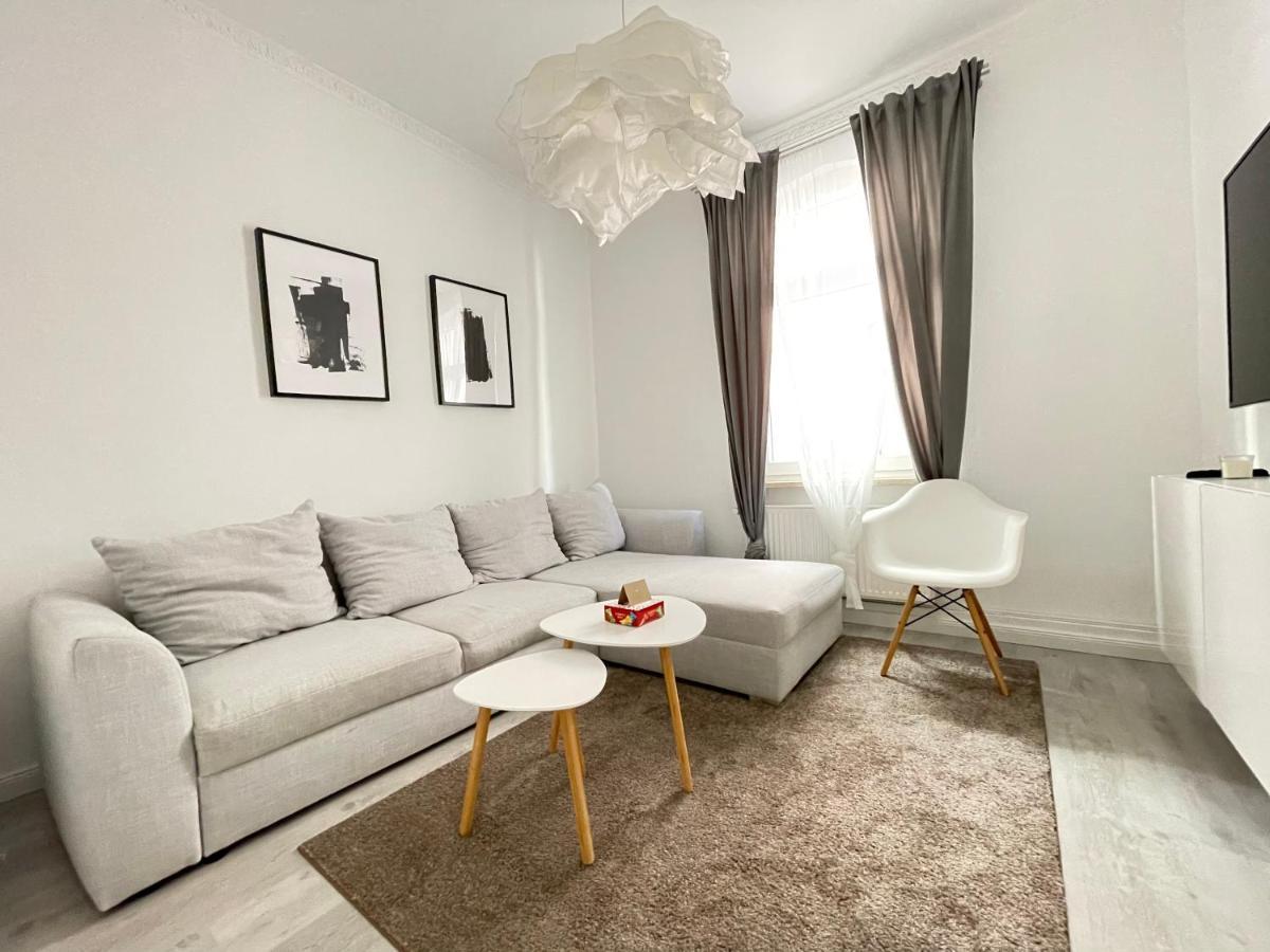 75Qm - 3 Rooms - Free Parking - Mallibase Apartments Hannover Exterior photo
